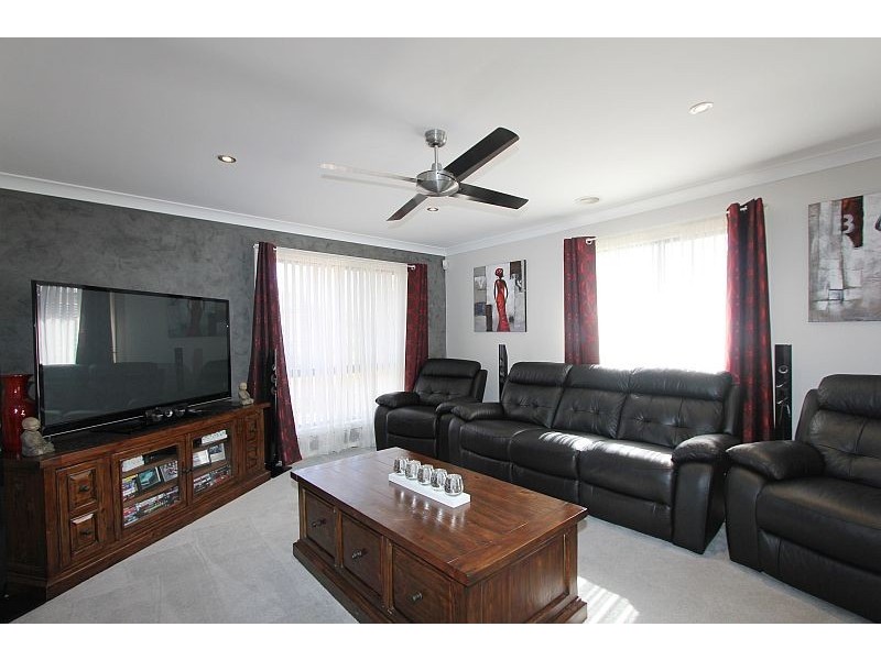 5 Rossi Place, Goulburn NSW 2580