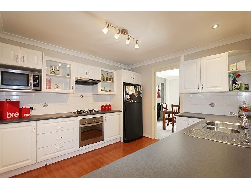 5 Rossi Place, Goulburn NSW 2580