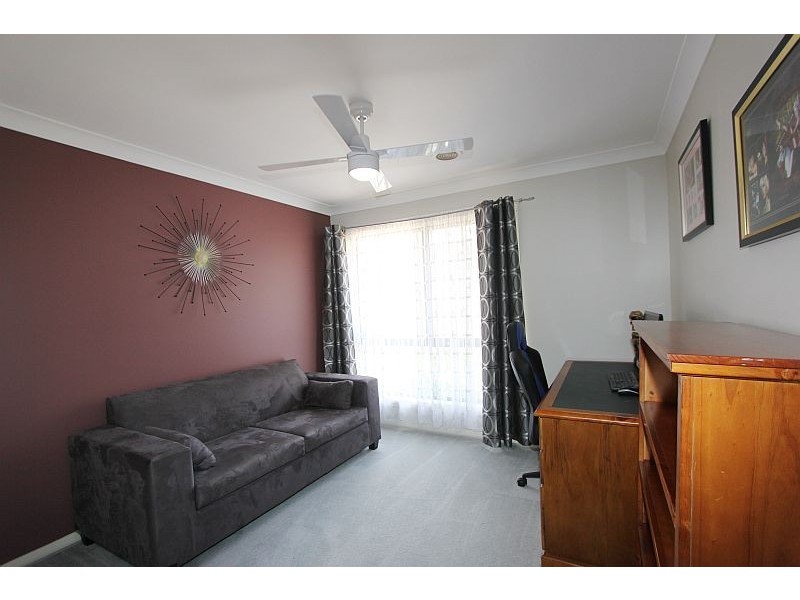 5 Rossi Place, Goulburn NSW 2580