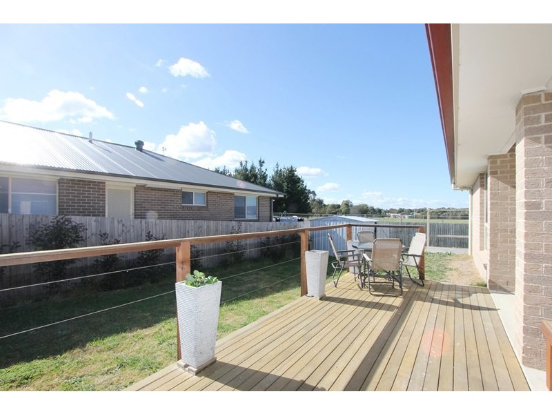7 Clancy Place, Goulburn NSW 2580
