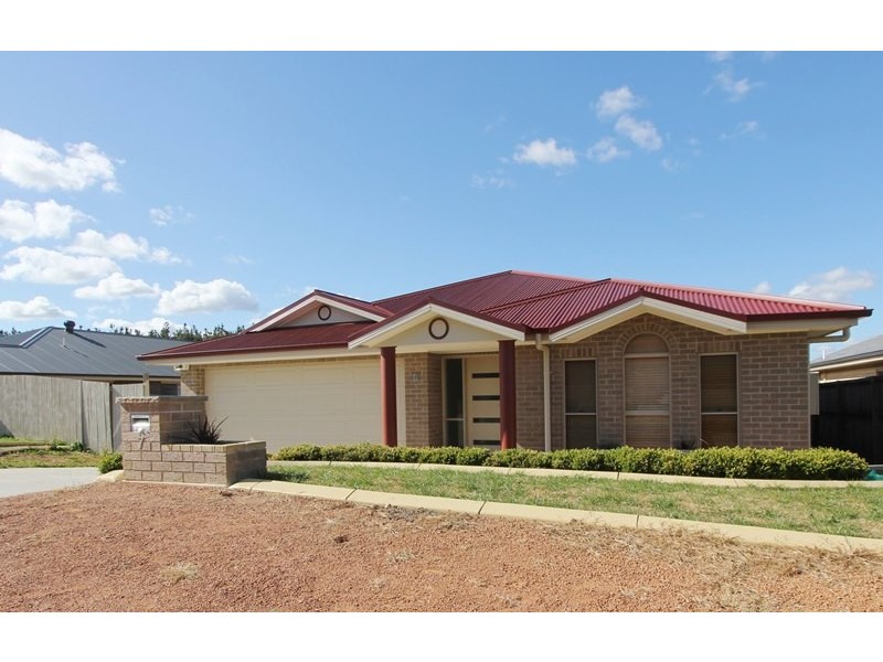 7 Clancy Place, Goulburn NSW 2580