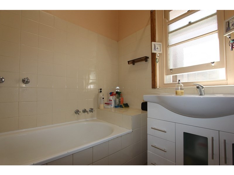 38 Grafton Street, Goulburn NSW 2580