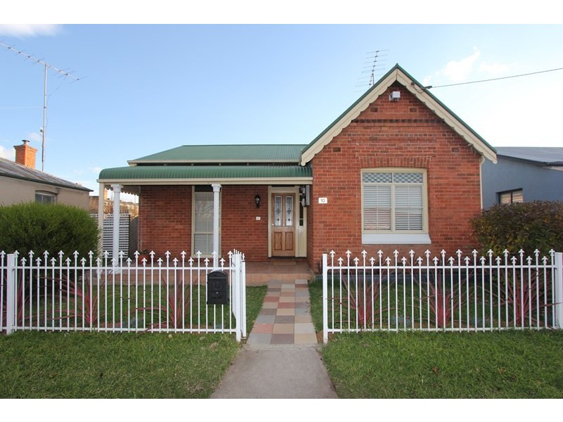 10 Upper Sterne Street, Goulburn NSW 2580