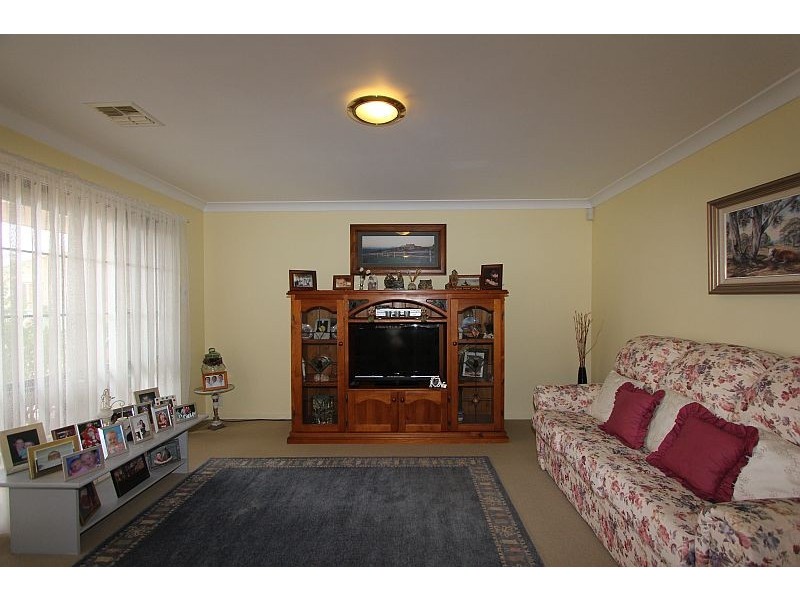 9 St Michaels Close, Goulburn NSW 2580
