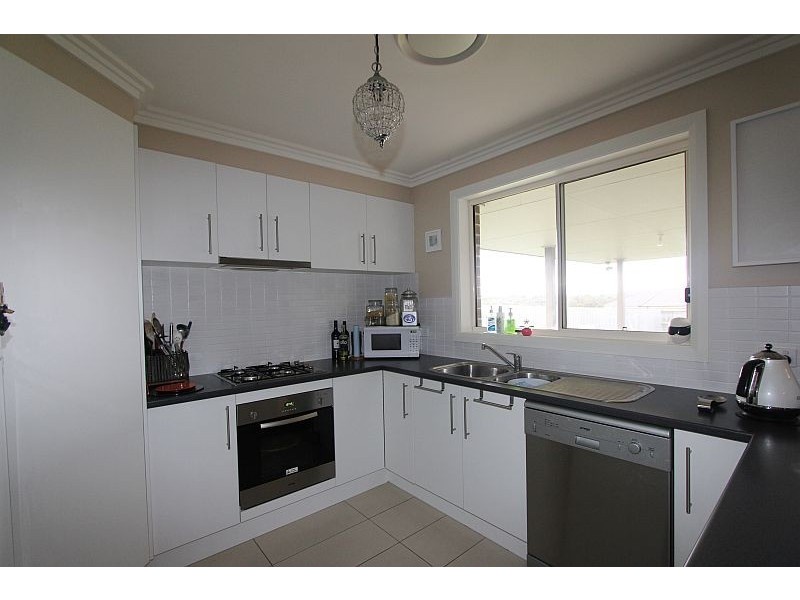27 Monastery Drive, Goulburn NSW 2580