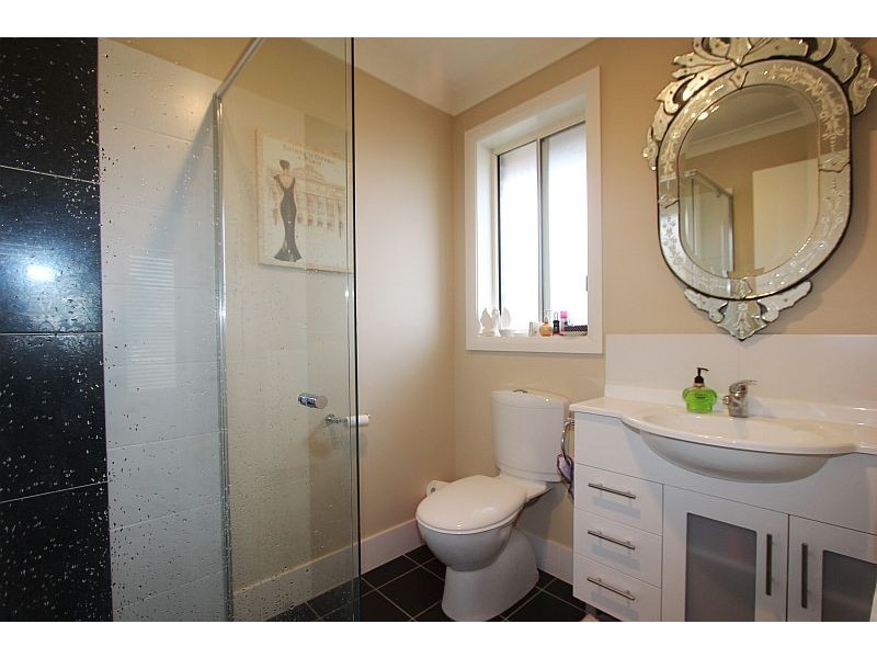 27 Monastery Drive, Goulburn NSW 2580