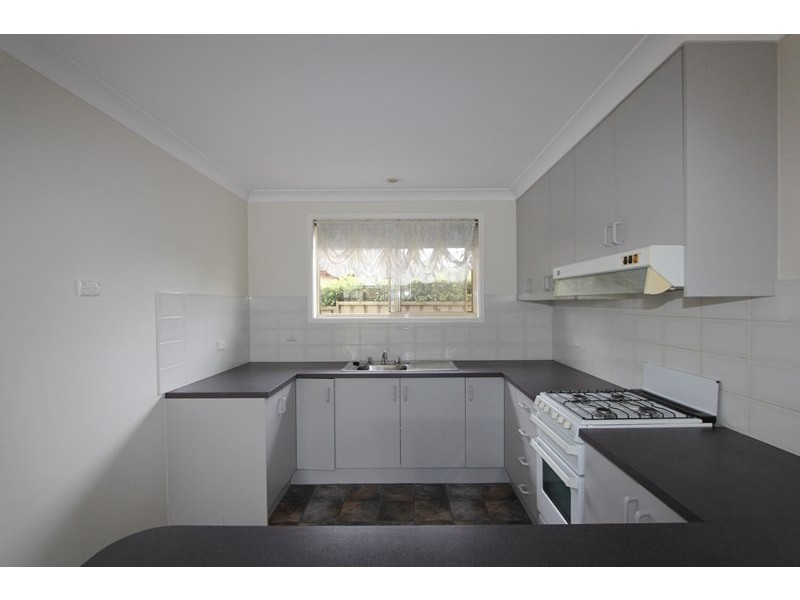 1/33 Chantilly Court, Goulburn NSW 2580