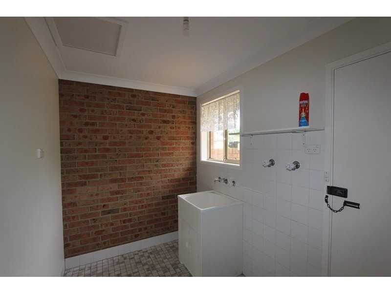 1/33 Chantilly Court, Goulburn NSW 2580