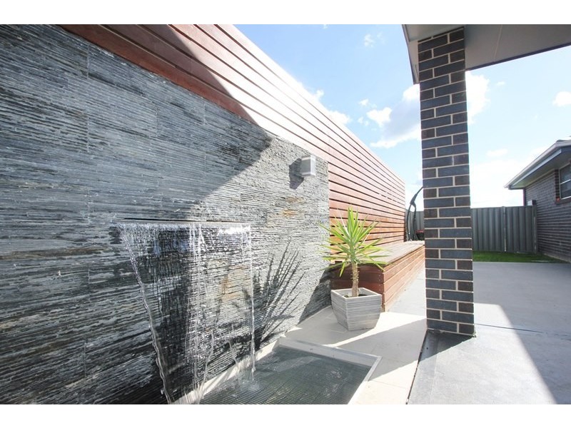 15 St Aubyn Road, Goulburn NSW 2580