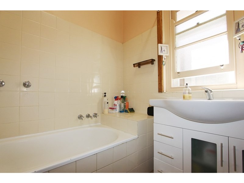 38 Grafton Street, Goulburn NSW 2580
