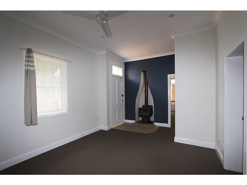 21 John Street, Goulburn NSW 2580