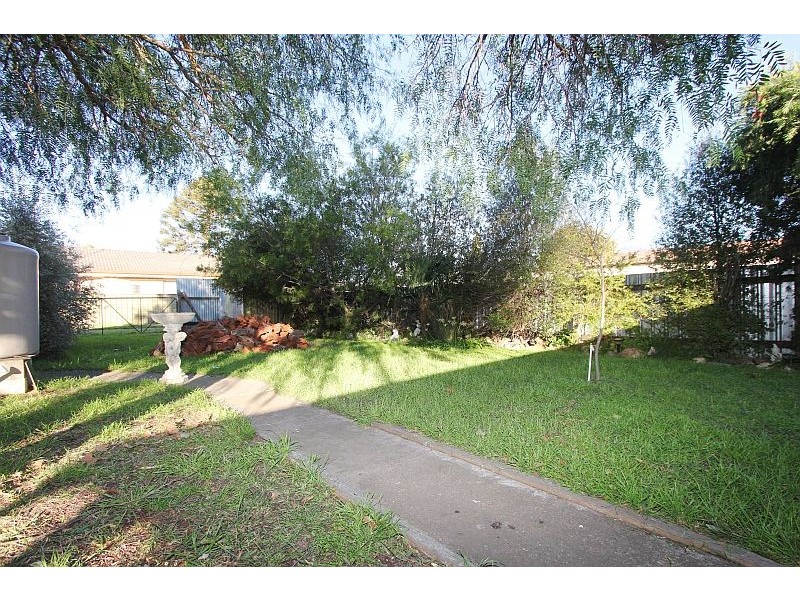 11 Joshua Street, Goulburn NSW 2580