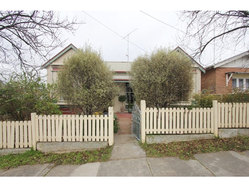 2 Victoria Parade, Goulburn NSW 2580