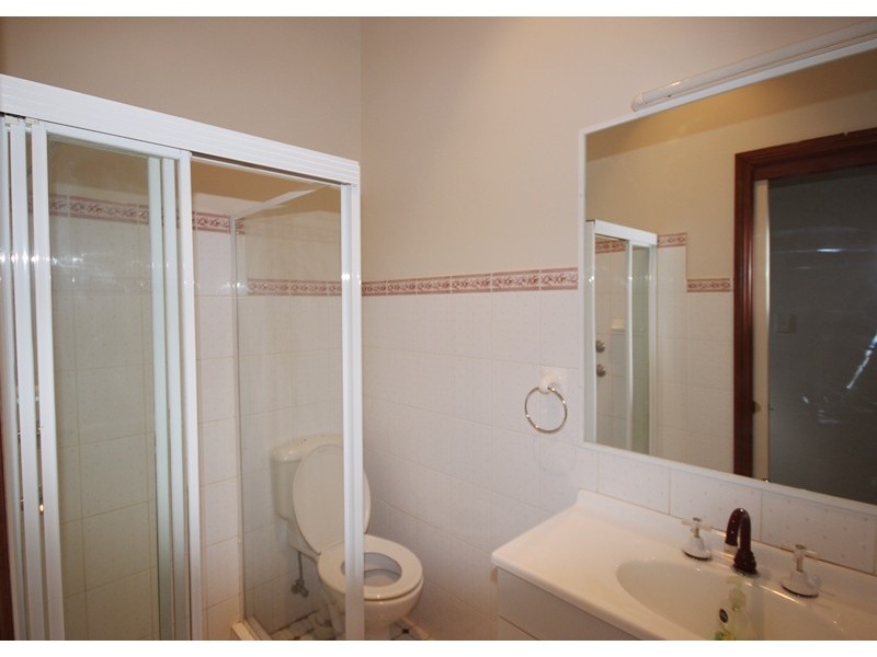 136 Clinton Street, Goulburn NSW 2580