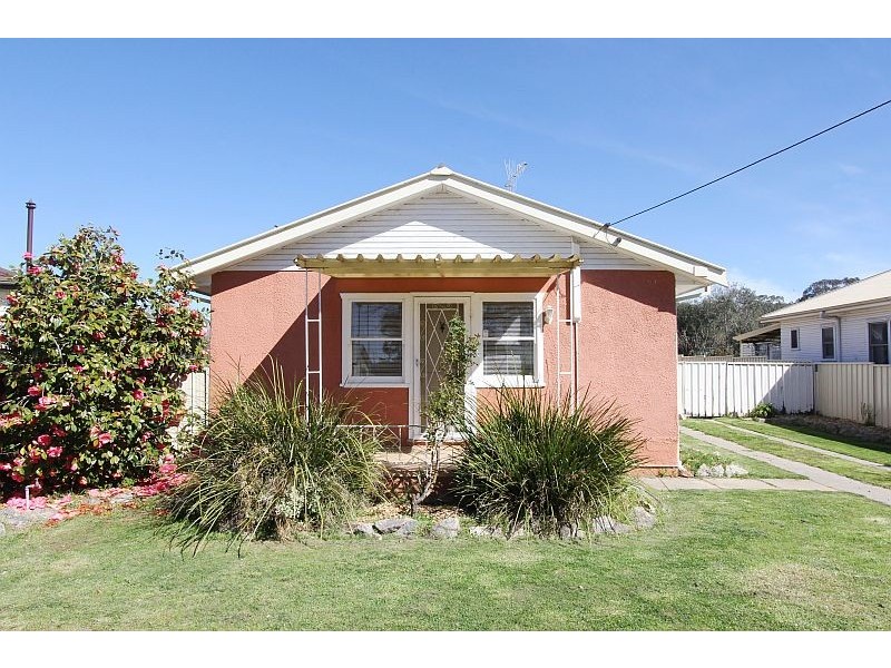 30 Rose Street, Goulburn NSW 2580