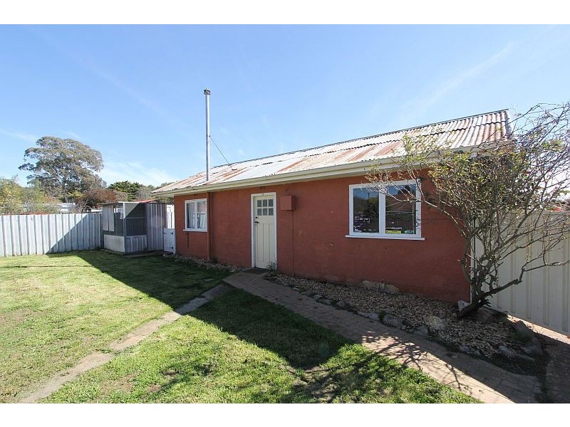 30 Rose Street, Goulburn NSW 2580