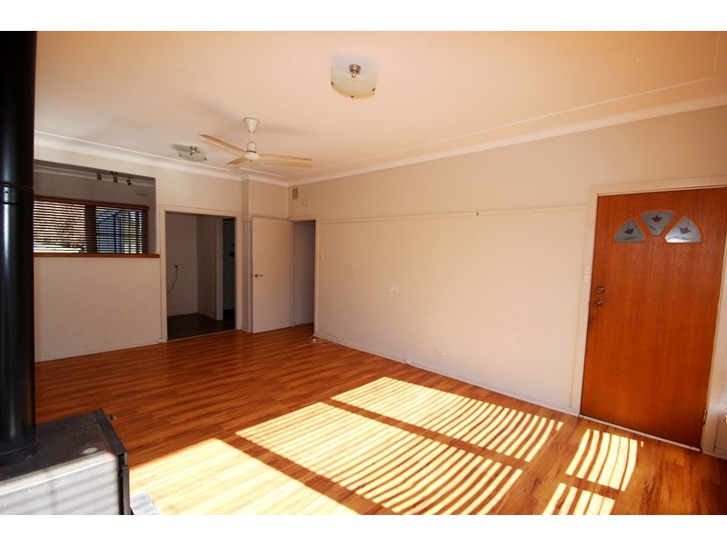 36 Wyatt Street, Goulburn NSW 2580