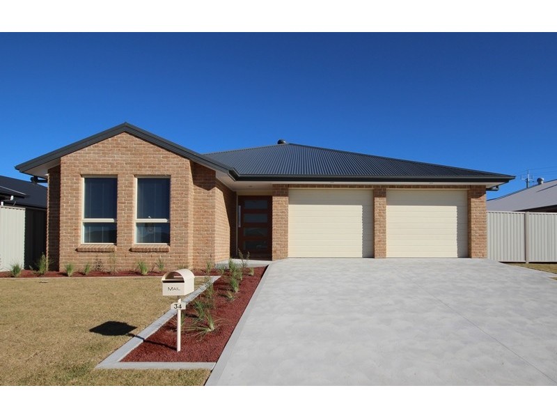 34 Monastery Drive, Goulburn NSW 2580