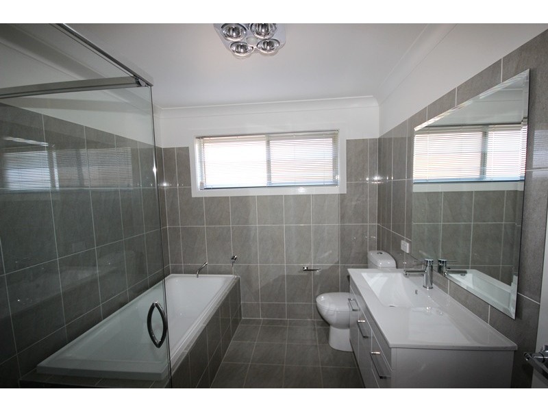 34 Monastery Drive, Goulburn NSW 2580