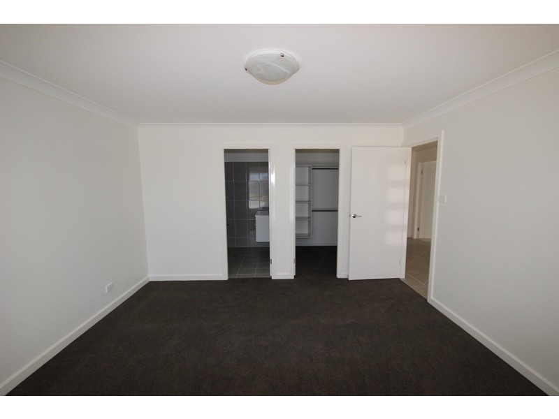 34 Monastery Drive, Goulburn NSW 2580