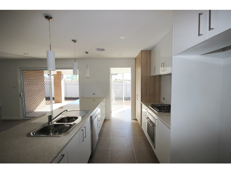 36 Monastery Drive, Goulburn NSW 2580