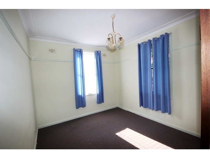 99 Hume Street, Goulburn NSW 2580