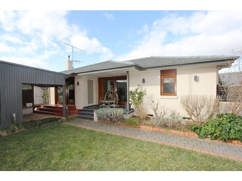 97 Albert Street, Goulburn NSW 2580