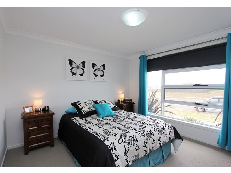 14 Lambert Drive, Goulburn NSW 2580