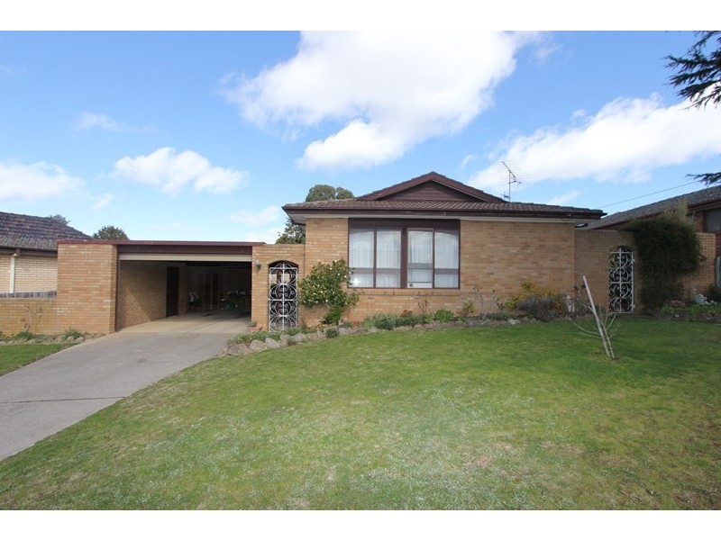4 Turner Street, Goulburn NSW 2580