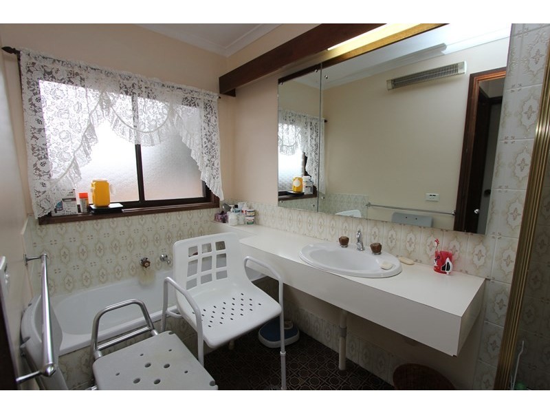 4 Turner Street, Goulburn NSW 2580