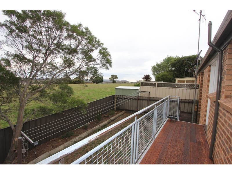 16 Village High Road, Goulburn NSW 2580