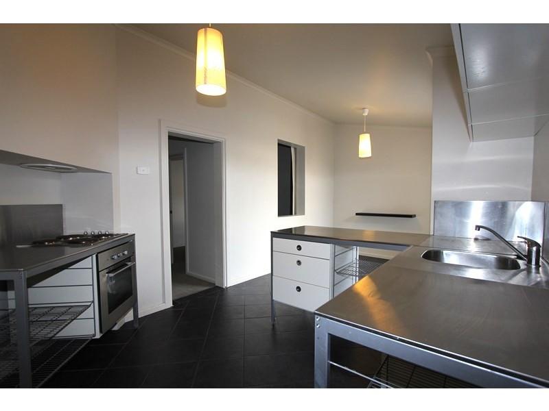 15 Addison Street, Goulburn NSW 2580