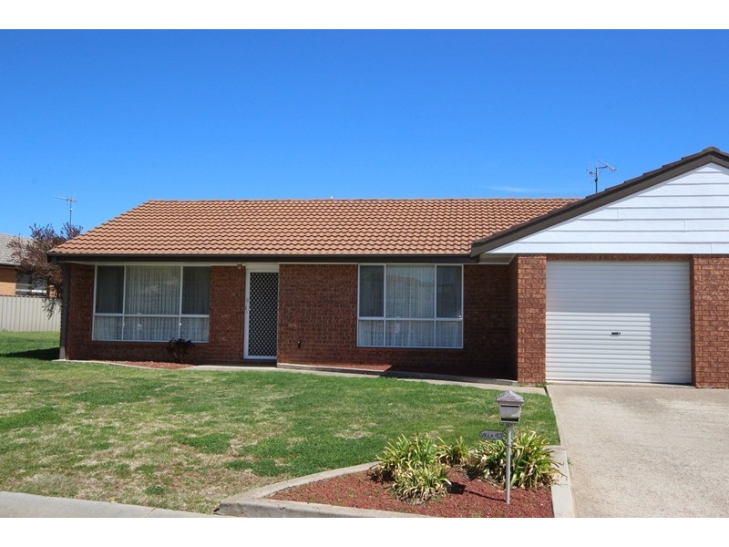 43 Village Road, Goulburn NSW 2580