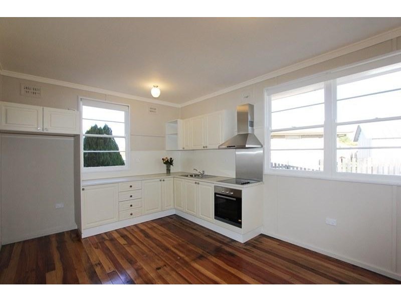 12 Martyr Street, Goulburn NSW 2580