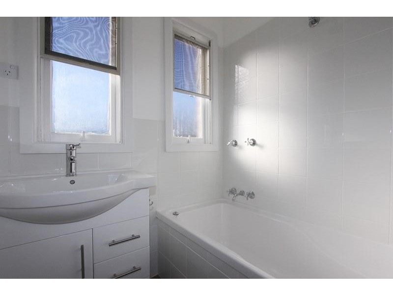 12 Martyr Street, Goulburn NSW 2580