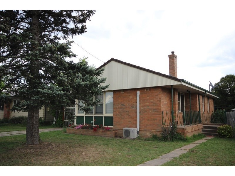 72 Albert Street, Goulburn NSW 2580