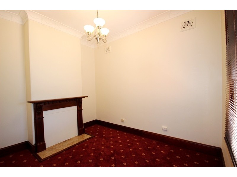 34 Auburn Street, Goulburn NSW 2580