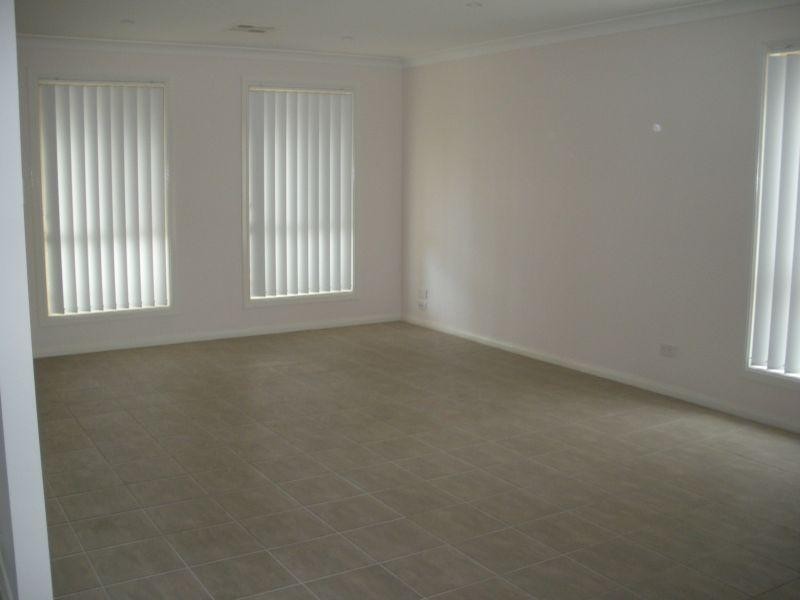 385 Auburn Street, Goulburn NSW 2580