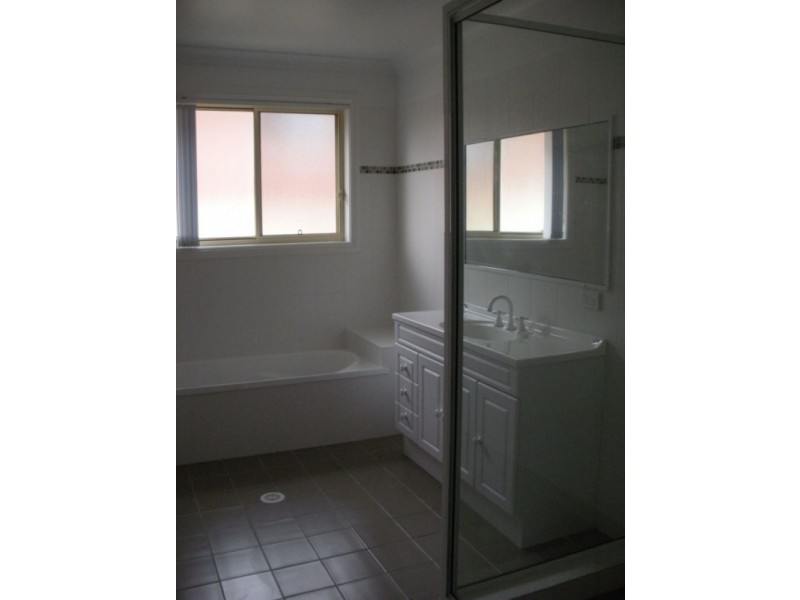 385 Auburn Street, Goulburn NSW 2580