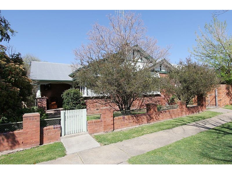 74 Citizen Street, Goulburn NSW 2580