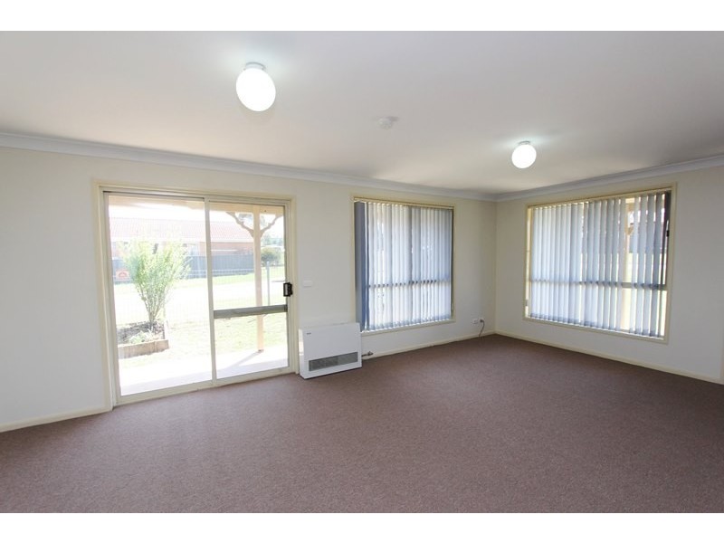 68 Gibson Street, Goulburn NSW 2580