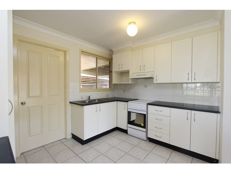 68 Gibson Street, Goulburn NSW 2580