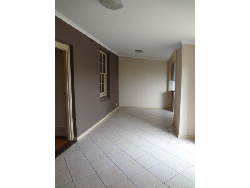 36 George Street, Goulburn NSW 2580