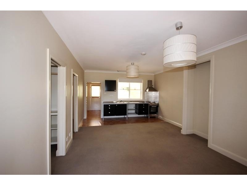 24 Australia Street, Goulburn NSW 2580