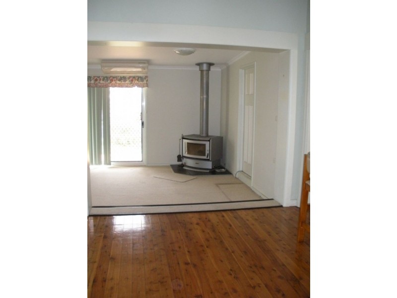 74 Citizen Street, Goulburn NSW 2580