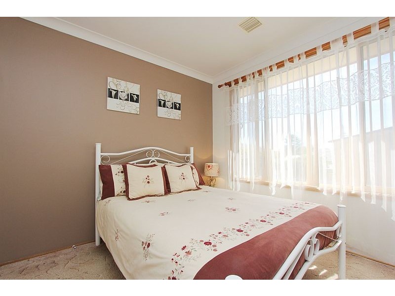 54 Constantina Circuit, Goulburn NSW 2580