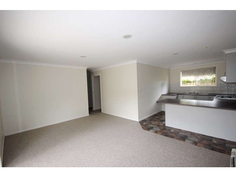 1/33 Chantilly Court, Goulburn NSW 2580