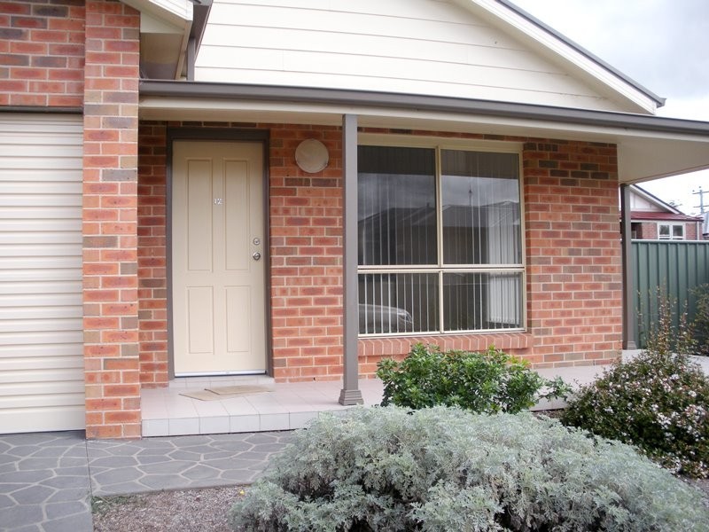 12/75 Combermere Street, Goulburn NSW 2580
