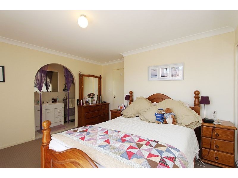 10 Parkside Place, Goulburn NSW 2580