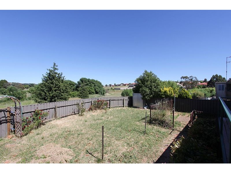 10 Parkside Place, Goulburn NSW 2580
